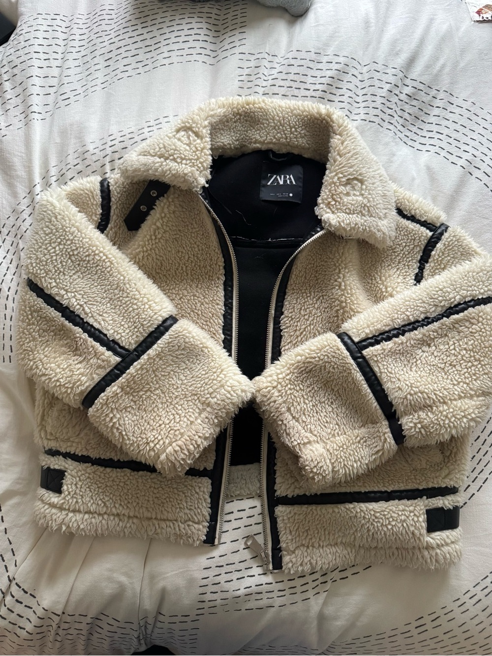 Zara Cream Teddy Sherpa Jacket with Black Trim